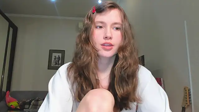 Snapshot of MaryannSofts chatting on March 14, 4:56 pm MaryannSofts online show from March 14, 4:56 pm