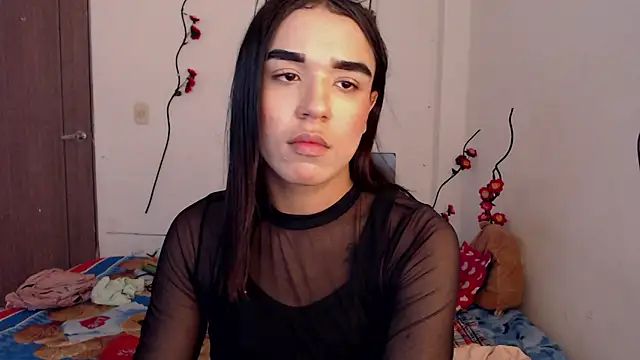Snapshot of Candyy_doll__ chatting on May 5, 3:36 am Candyy doll online show from May 5, 3:36 am