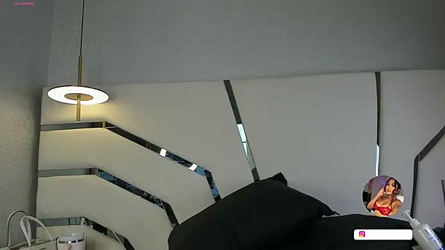 Snapshot of Kendall__evanss chatting on March 27, 7:57 pm Kendall evanss online show from March 27, 7:57 pm