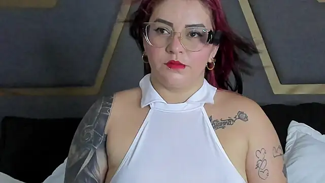 juana valkiria online show from July 18, 3:33 am