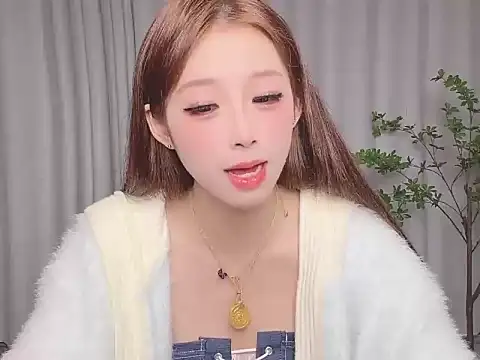 Snapshot of JJ-JIANGJIANG chatting on March 20, 4:23 pm JJ-JIANGJIANG online show from March 20, 4:23 pm