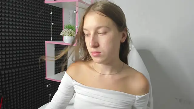 Xenia paradise online show from July 28, 12:40 am