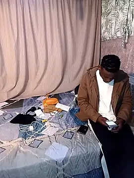 Snapshot of ZonkeBonkesexxy chatting on June 22, 5:32 pm ZonkeBonkesexxy online show from June 22, 5:32 pm