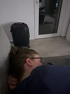 Snapshot of teencouple1313 chatting on March 28, 9:36 pm teencouple1313 online show from March 28, 9:36 pm