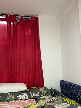 Snapshot of leilani_X chatting on March 21, 11:26 am leilani X online show from March 21, 11:26 am