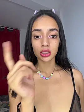 Snapshot of leilani_X chatting on March 23, 12:20 pm leilani X online show from March 23, 12:20 pm