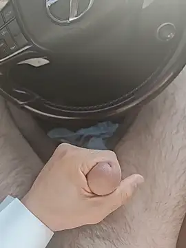 Snapshot of tariq345 chatting on March 10, 1:16 pm tariq345 online show from March 10, 1:16 pm