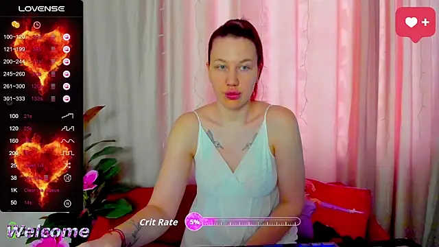 Snapshot of LilllyMoon chatting on March 24, 1:54 am LilllyMoon online show from March 24, 1:54 am