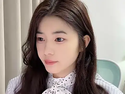 Nicole20266 online show from March 11, 2:28 am