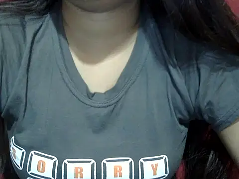 NayraG online show from March 22, 3:48 pm