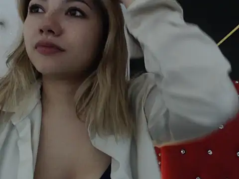 danielawidx online show from March 20, 12:48 am