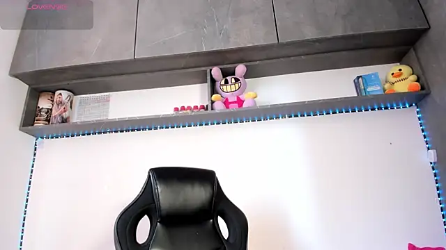 Snapshot of vickylatina_ chatting on March 26, 7:52 pm vickylatina online show from March 26, 7:52 pm