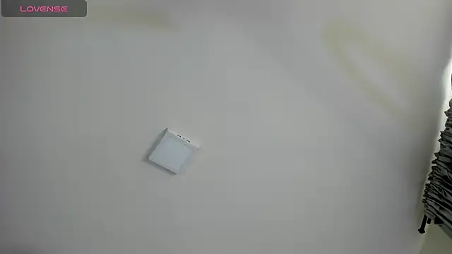 Snapshot of Lele_669 chatting on March 17, 3:04 pm Lele 669 online show from March 17, 3:04 pm