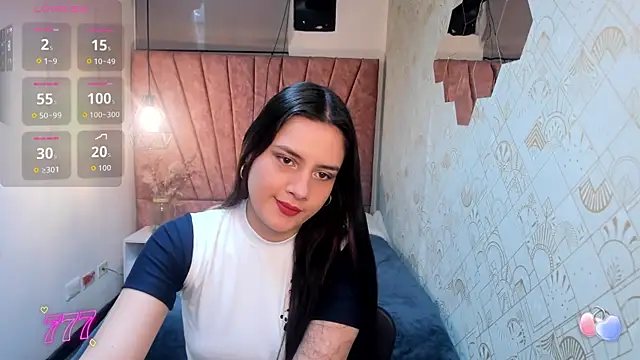 Zoe  Taylor   online show from March 21, 11:48 am