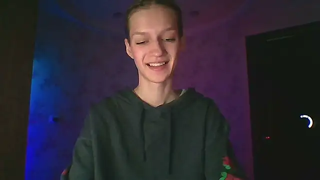 Chrissy Joyful online show from April 30, 5:03 am