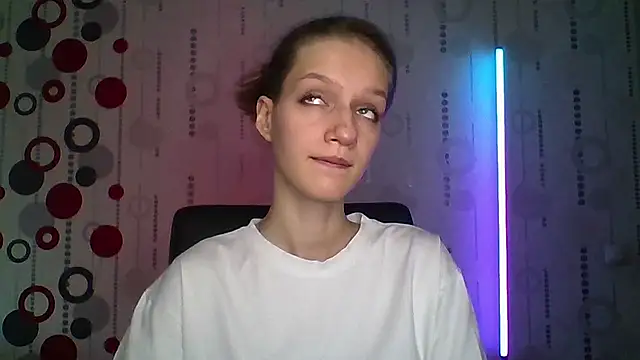 Chrissy Joyful online show from May 5, 5:04 am