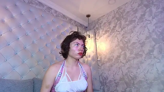 LiaSweetxx online show from March 19, 7:18 pm