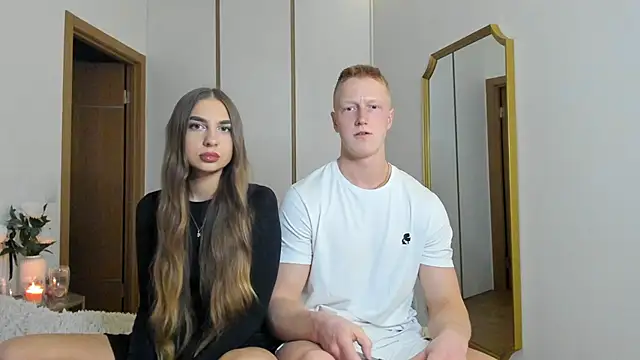 Snapshot of StepSisandStepBro chatting on March 7, 6:05 pm StepSisandStepBro online show from March 7, 6:05 pm