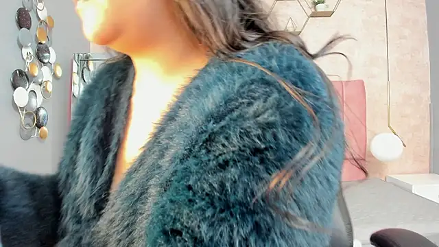 Snapshot of magic_aurae chatting on March 25, 11:27 am magic aurae online show from March 25, 11:27 am