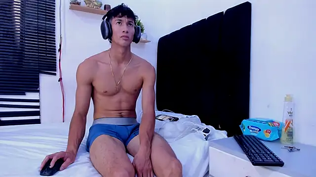 angel boy02 online show from July 10, 9:06 pm