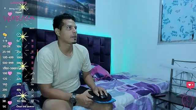 Chaarlotte Foxx online show from April 27, 1:47 am