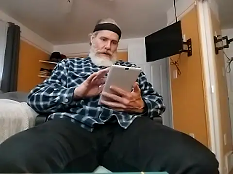 32666damon online show from March 23, 11:31 pm