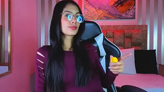 Snapshot of j_belle_ chatting on March 9, 12:53 pm j belle online show from March 9, 12:53 pm