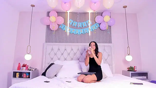 Katty cute19 online show from June 12, 4:22 am
