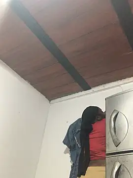 Snapshot of suggar_mommy777 chatting on March 20, 10:36 pm suggar mommy777 online show from March 20, 10:36 pm