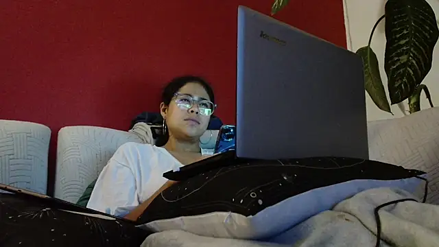 katnay29 online show from March 6, 3:36 am