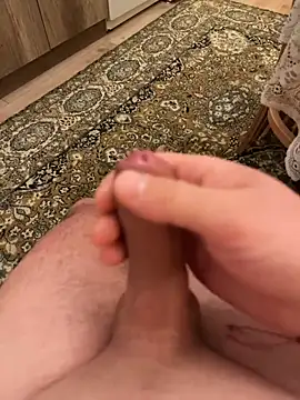 Snapshot of sharks90 chatting on March 9, 2:59 am sharks90 online show from March 9, 2:59 am