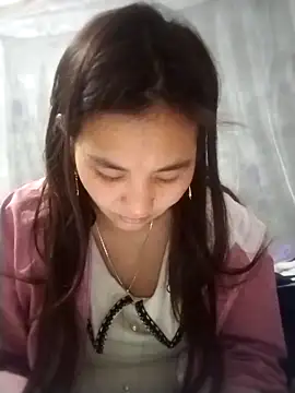 Snapshot of mylove-cute chatting on March 21, 8:23 pm mylove-cute online show from March 21, 8:23 pm