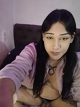 isabeladecaria online show from July 27, 7:37 am