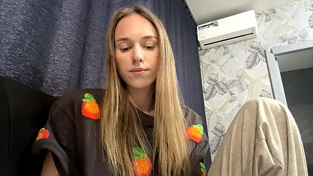 Snapshot of GoneAccuser chatting on March 6, 7:05 am GoneAccuser online show from March 6, 7:05 am