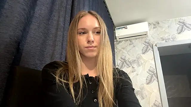 Snapshot of GoneAccuser chatting on March 18, 8:17 am GoneAccuser online show from March 18, 8:17 am