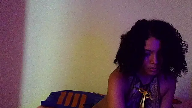 Snapshot of Larita_curly chatting on March 23, 9:30 pm Larita curly online show from March 23, 9:30 pm