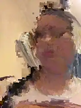 Yolanda9 online show from June 11, 2:59 pm