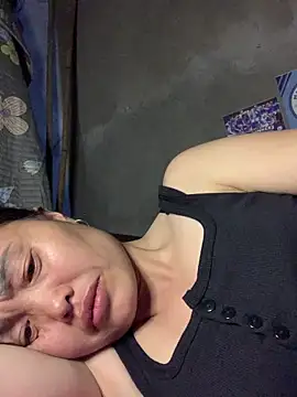 ten-girl-2k5 online show from March 22, 12:41 pm