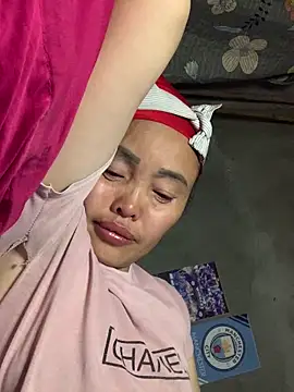 ten-girl-2k5 online show from March 28, 6:35 am