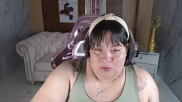 Snapshot of Astrid1_s chatting on March 26, 3:12 am Astrid1 s online show from March 26, 3:12 am