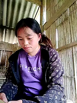 Snapshot of Sam-Sam97 chatting on March 10, 6:18 am Sam-Sam97 online show from March 10, 6:18 am