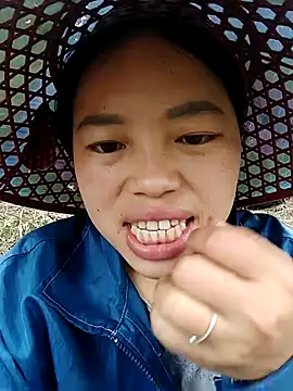 Snapshot of Sam-Sam97 chatting on March 16, 4:51 am Sam-Sam97 online show from March 16, 4:51 am