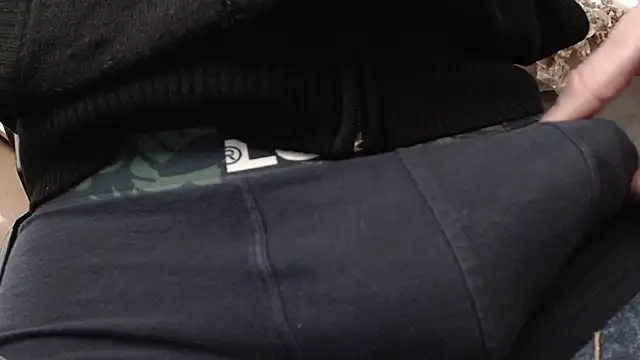 Snapshot of belle_queue chatting on March 26, 8:53 am belle queue online show from March 26, 8:53 am