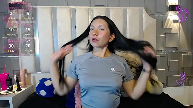 Snapshot of Chloe16_ chatting on April 4, 7:11 pm Chloe16 online show from April 4, 7:11 pm