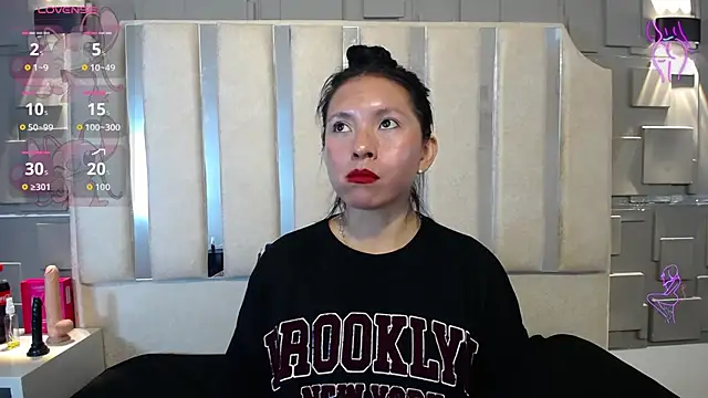 Snapshot of Chloe16_ chatting on April 9, 8:14 pm Chloe16 online show from April 9, 8:14 pm