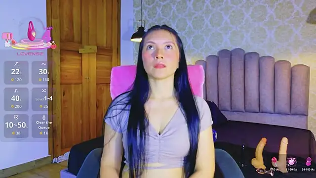 Snapshot of Chloe16_ chatting on May 30, 8:17 pm Chloe16 online show from May 30, 8:17 pm
