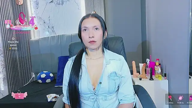 Chloe16  online show from June 27, 3:11 am