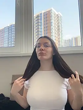 Snapshot of HotCherry18 chatting on March 13, 9:16 am HotCherry18 online show from March 13, 9:16 am