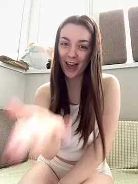 Snapshot of HotCherry18 chatting on March 26, 9:59 am HotCherry18 online show from March 26, 9:59 am