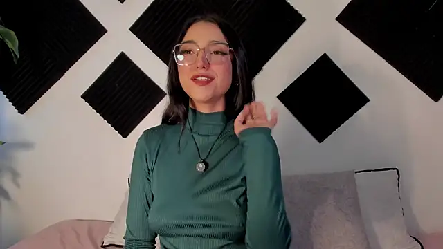 Emily Rousess online show from March 23, 11:25 am